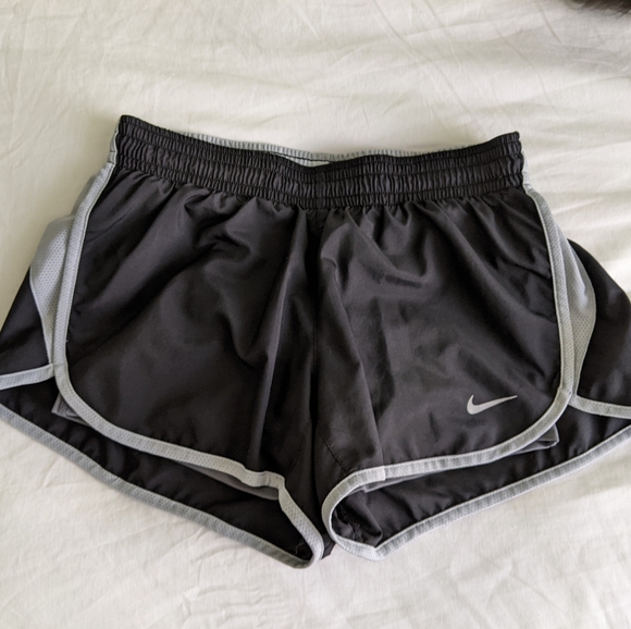 Nike Dri-Fit athletic running gym tennis shorts spandex small Grey Black Dri Fit